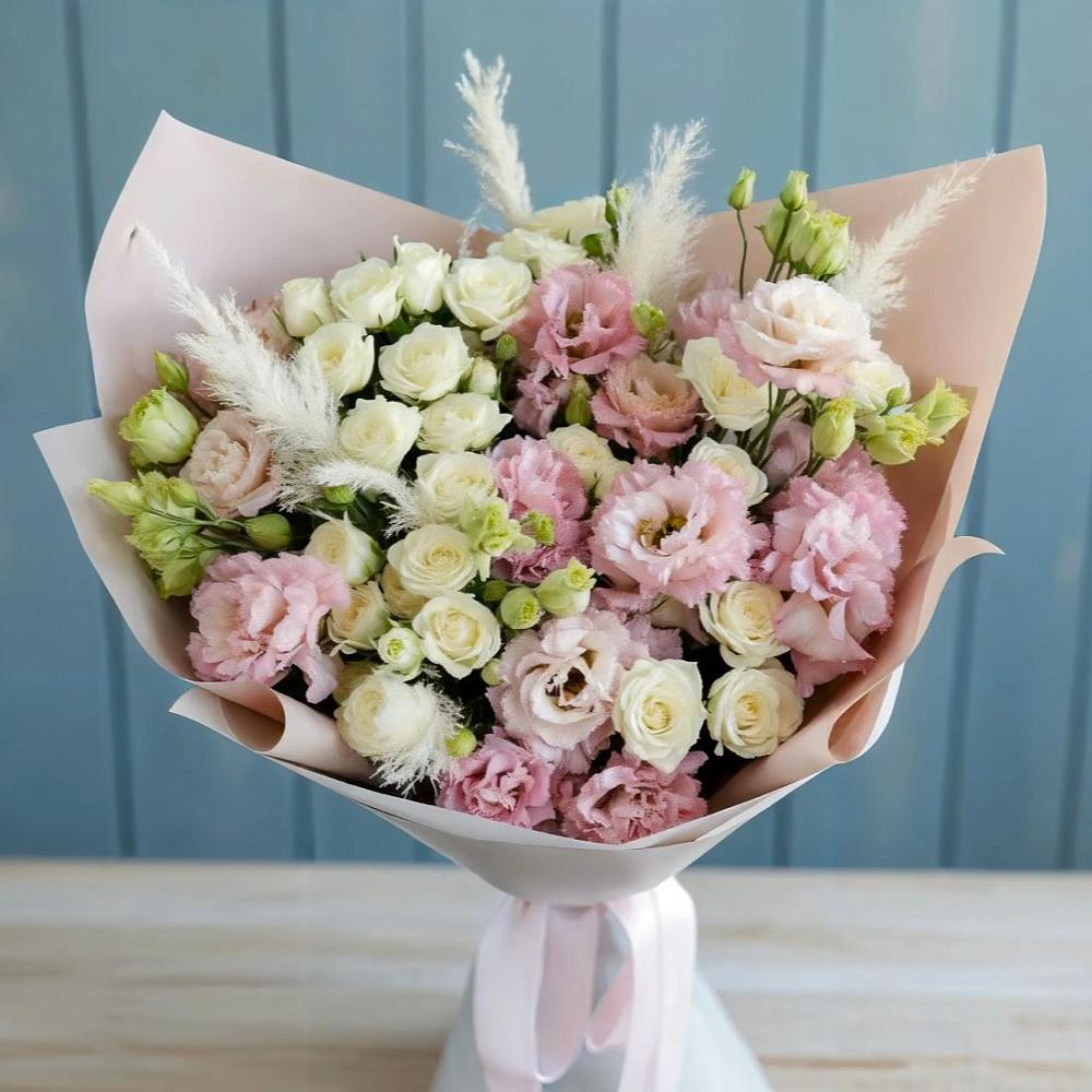 Букет цветов из: Альстромерии и Розы в Икше