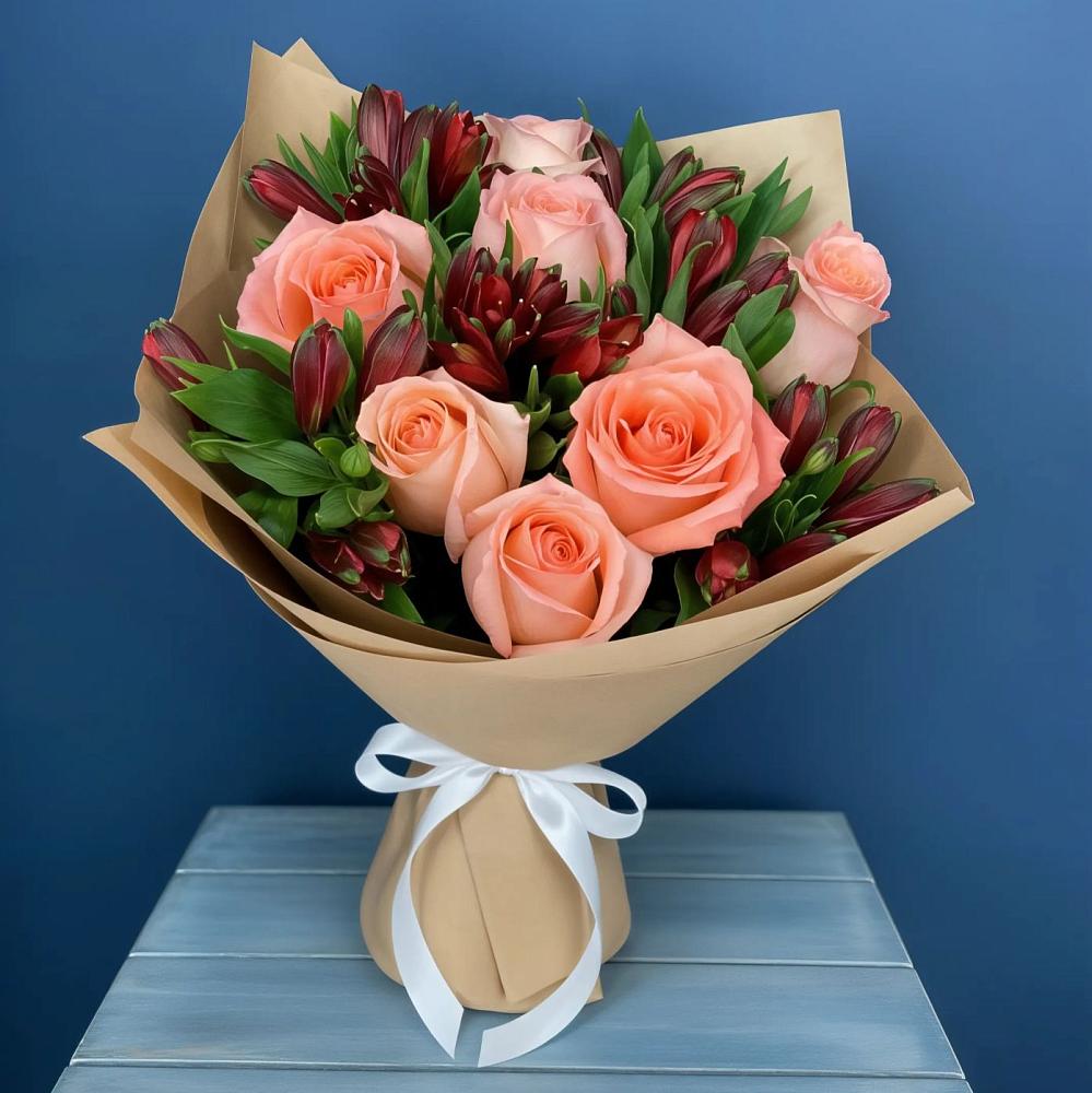 Букет цветов из: Розы и Альстромерии в Икше