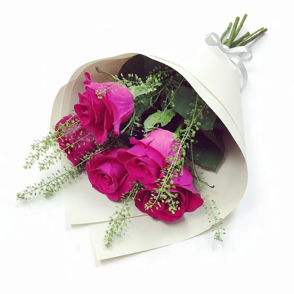 Букет цветов из: Розы в Икше