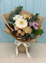 Букет цветов из:  Герберы и Хризантемы в Икше