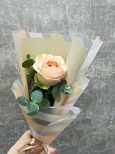 Букет цветов из:  Розы в Икше
