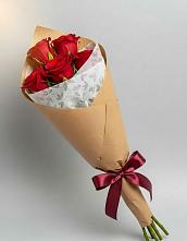 Букет цветов из:  Розы в Икше
