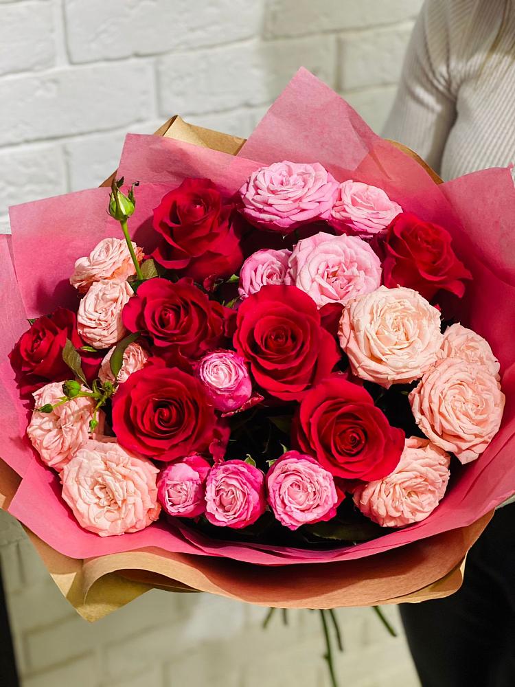 Букет цветов из: Розы в Икше