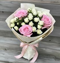 Букет цветов из:  Розы в Икше