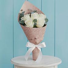 Букет цветов из:  Розы в Икше