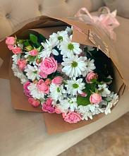 Букет цветов из:  Розы и Хризантемы #REPLACE_PRED# Икше