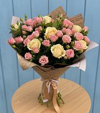 Букет цветов из:  Розы в Икше
