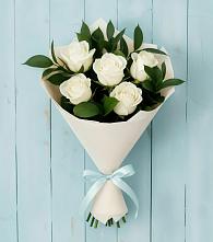 Букет цветов из:  Розы в Икше