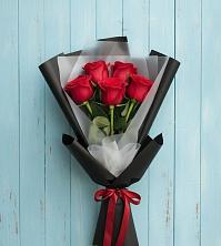 Букет цветов из:  Розы в Икше