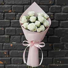 Букет цветов из:  Розы #REPLACE_PRED# Икше