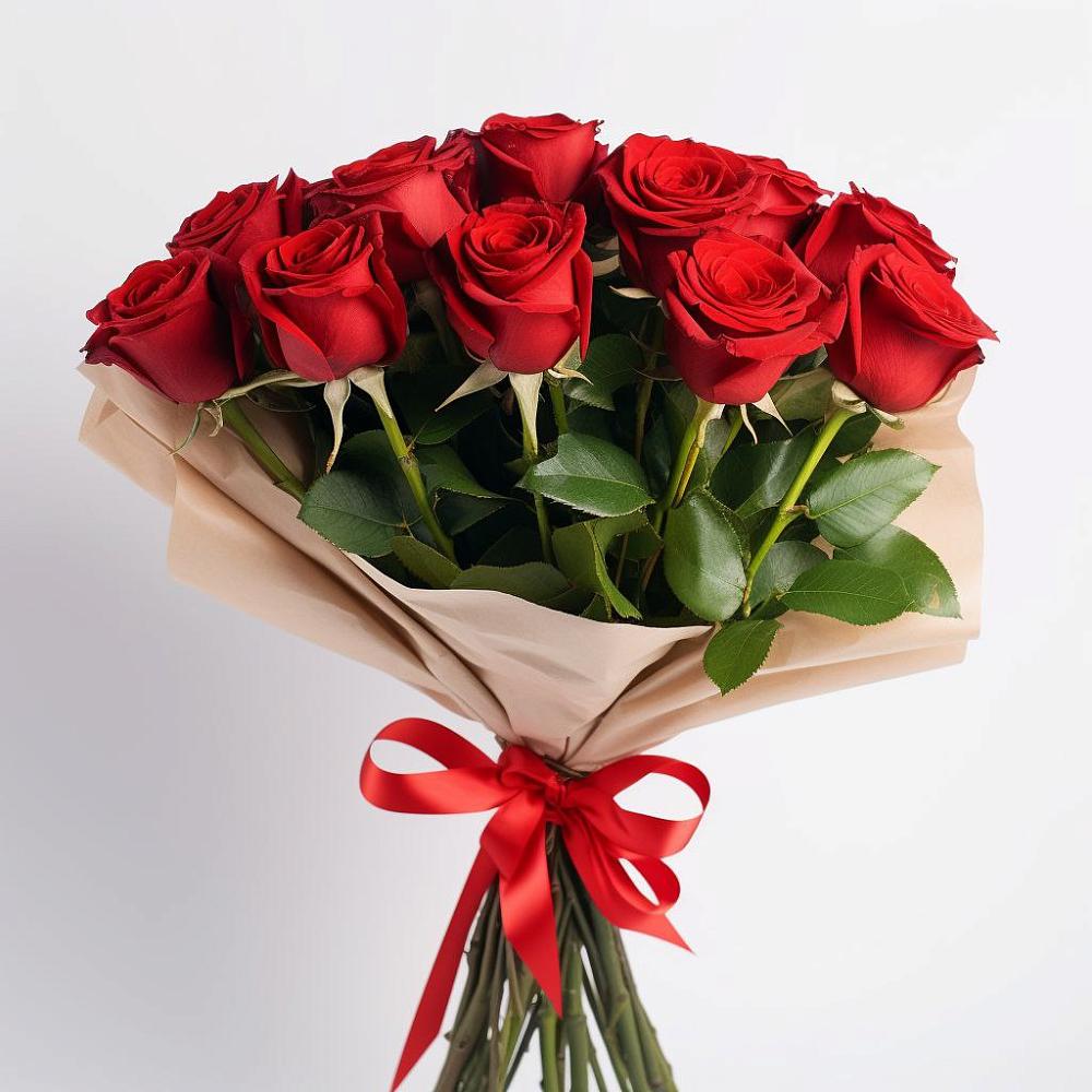 Букет 11 Красных роз Эдлесс Лав в Икше